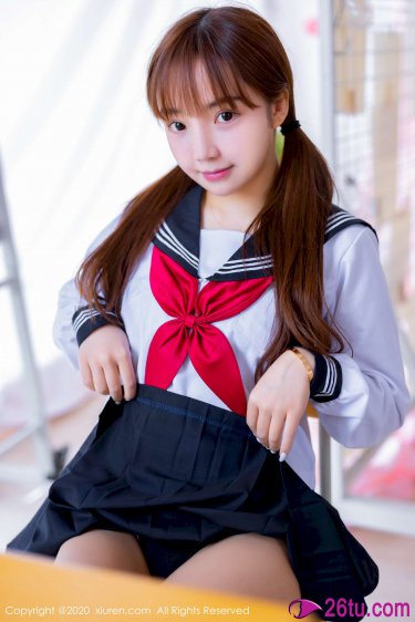 xxnx18岁以下勿入野草入口2024