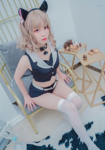 插老太太的肥厚阴道